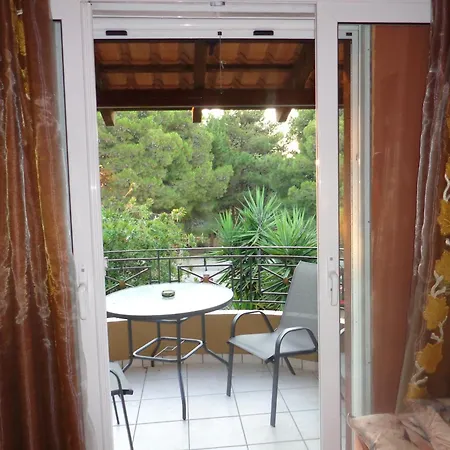 Anchor Apartment Lixouri